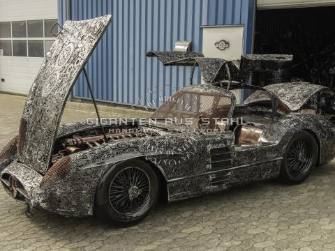 Mercedes_300SLR