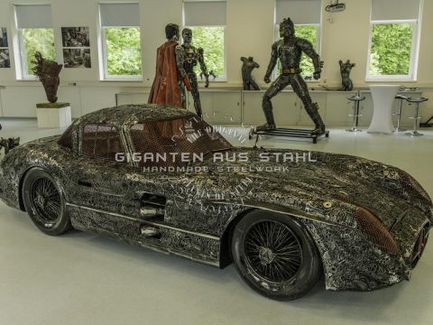 Mercedes_300SLR